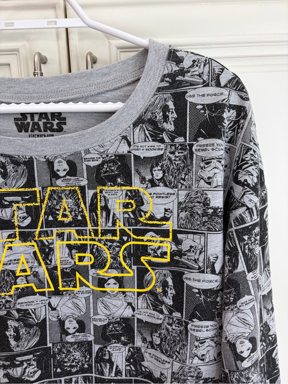 Star Wars women’s cropped graphic sweatshirt - Picture 4 of 12